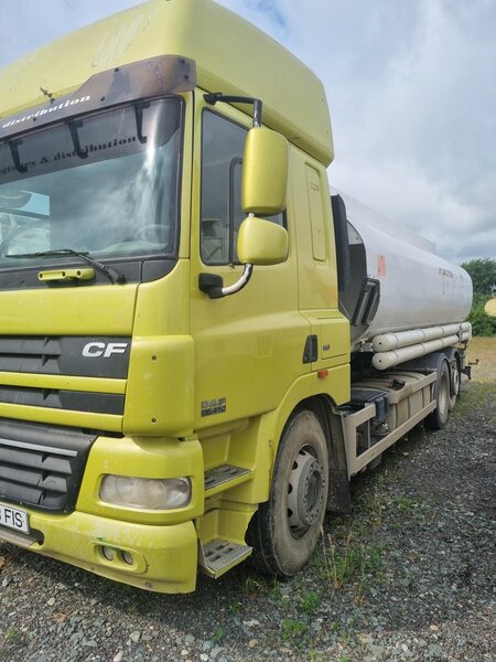 Cisterna DAF,